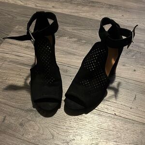 Universal Thread size 8